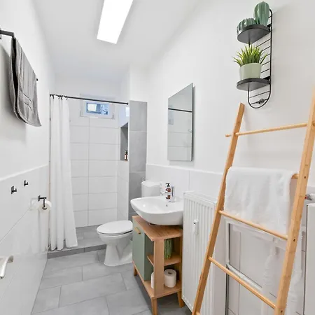 Zentrale Lage, Spülmaschine, Kingsize Bett, Netflix