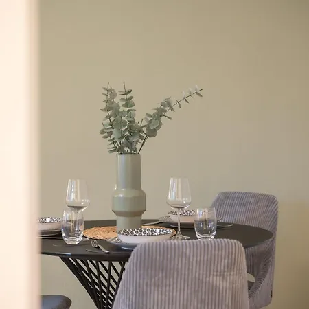 Zentrale Lage, Spülmaschine, Kingsize Bett, Netflix Apartamento Pforzheim